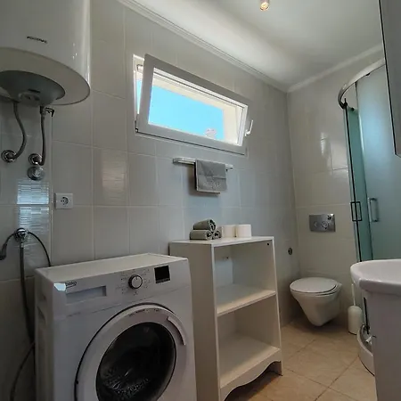 Apartamento Nika Seaview Vir