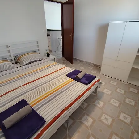 Apartman Nika Seaview Vir